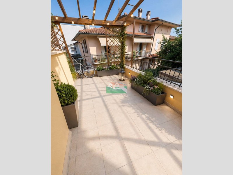 Quadrilocale in Vendita a Ravenna, 215'000&euro;, 95 m², arredato