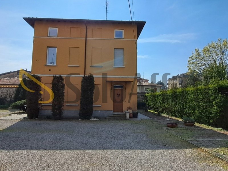 Monolocale in Affitto a Barlassina, 500&euro;, 45 m², arredato