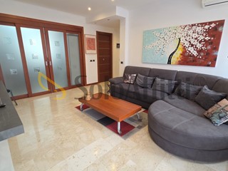 Appartamento in Affitto a Roma, zona Trastevere-Testaccio, 1'350&euro;, 83 m², arredato