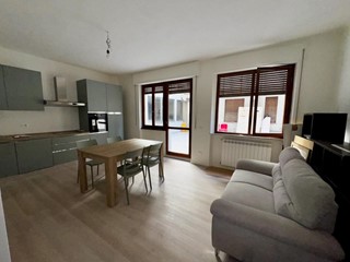 Trilocale in Affitto a Pisa, 960&euro;, 70 m², arredato