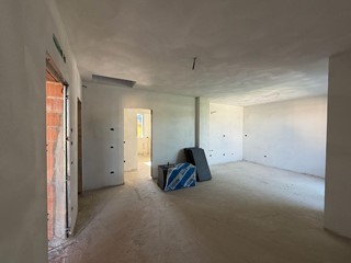 Trilocale in Vendita a Capraia e Limite, zona Limite, 332'000&euro;, 80 m²