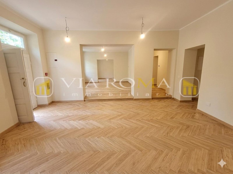 Appartamento in Vendita a Lucca, 695'000&euro;, 140 m²