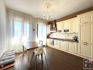 Attico in Vendita a Montelupo Fiorentino, 329'000&euro;, 130 m², con Box