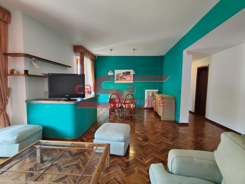 Quadrilocale in Vendita a Montecatini Terme, 185'000&euro;, 115 m², arredato