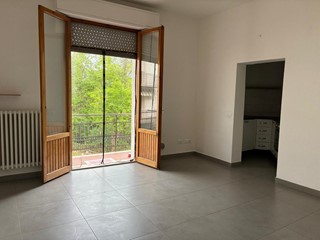 Trilocale in Vendita a Poggibonsi, 170'000&euro;, 80 m², arredato