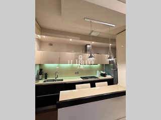 Quadrilocale in Vendita a Signa, 330'000&euro;, 100 m², arredato, con Box