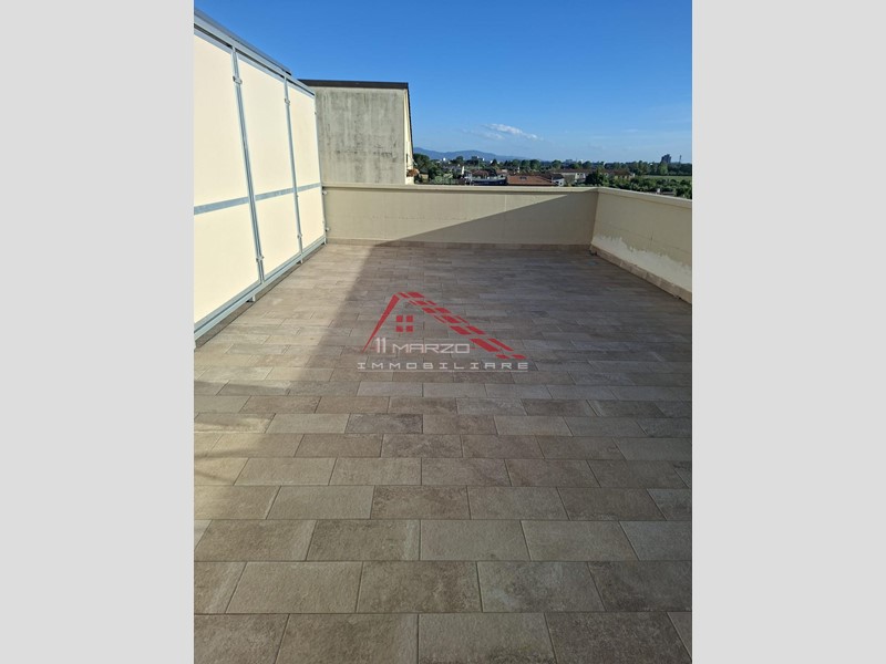 Attico in Vendita a Pisa, zona Riglione Oratoio, 60'000&euro;, 40 m², arredato