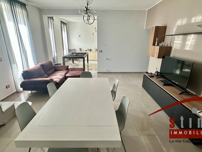Appartamento in Vendita a Siracusa, 500 m²