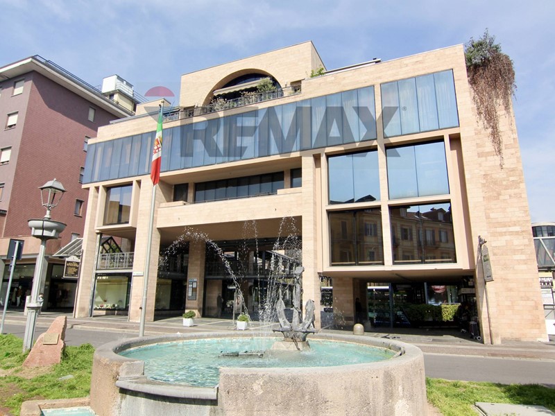Bilocale in Vendita a Varese, 109'000&euro;, 54 m²