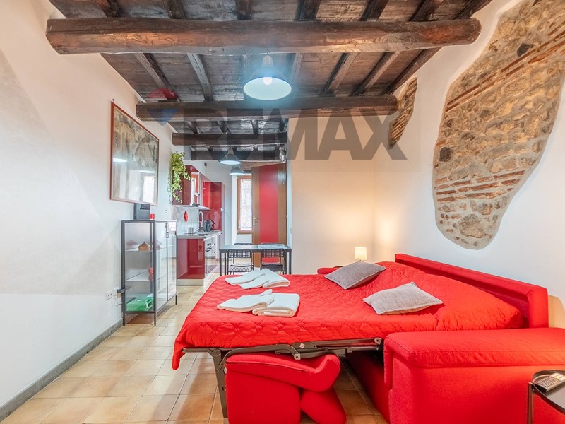 Monolocale in Vendita a Genzano di Roma, 75'000&euro;, 38 m²