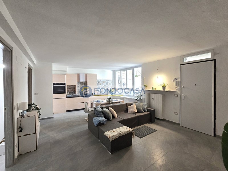 Monolocale in Vendita a Pavia, 204'000&euro;, 78 m²