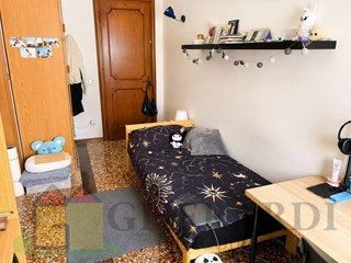 Quadrilocale in Affitto a Ferrara, 250&euro;, 100 m²
