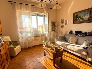 Appartamento in Vendita a Piombino, 114'000&euro;, 80 m²