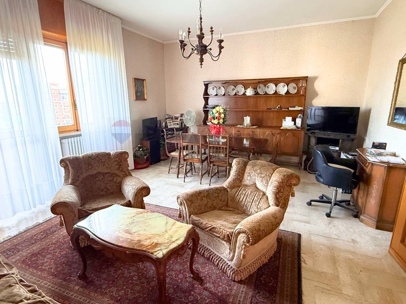 Trilocale in Vendita a Foggia, 80'000&euro;, 115 m²