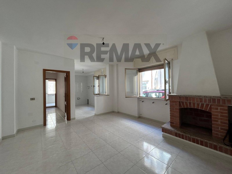 Trilocale in Vendita a Ischitella, 59'000&euro;, 67 m²