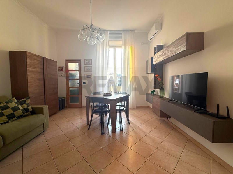 Bilocale in Affitto a Milano, 1'000&euro;, 61 m²