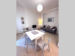 Trilocale in Affitto a Milano, 1'200&euro;, 76 m²