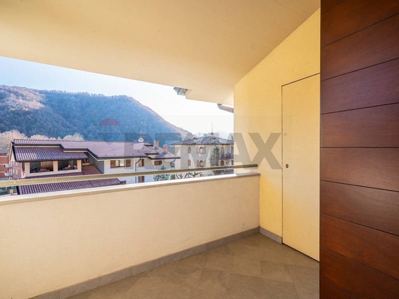 Trilocale in Vendita a Vetto, 135'000&euro;, 96 m²