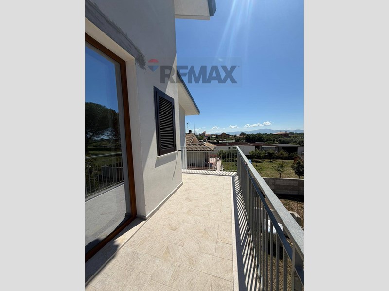 Trilocale in Vendita a Minturno, 210'000&euro;, 72 m²