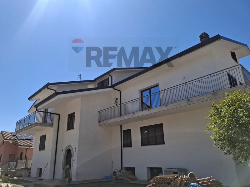 Trilocale in Vendita a Minturno, 195'000&euro;, 72 m²