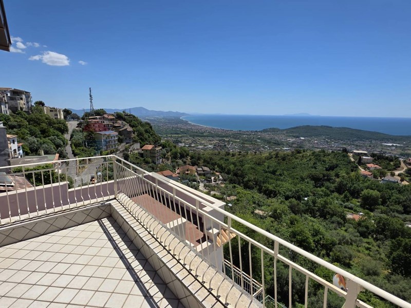 Trilocale in Vendita a Formia, 159'000&euro;, 95 m²