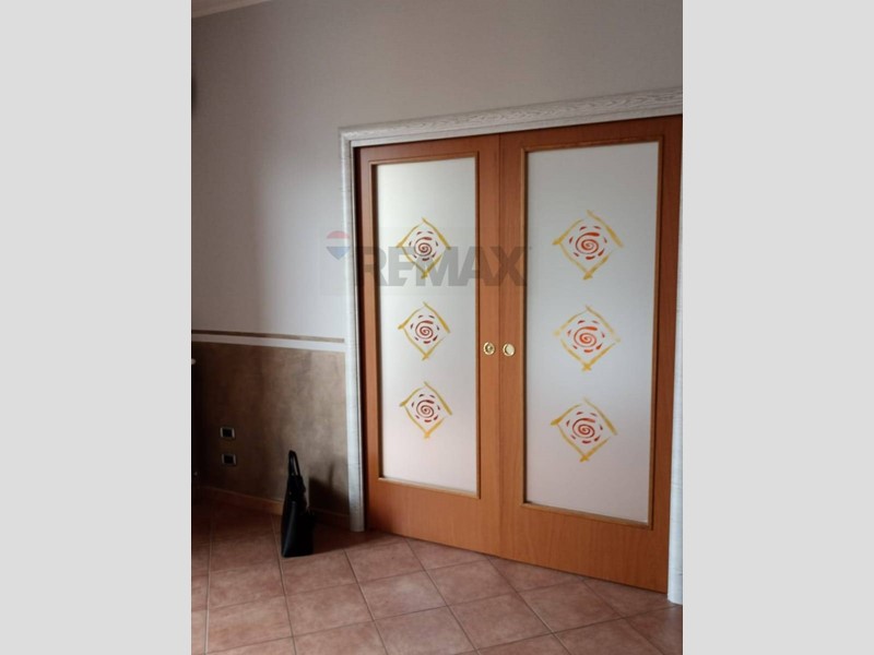 Trilocale in Affitto a Bagheria, 600&euro;, 100 m²