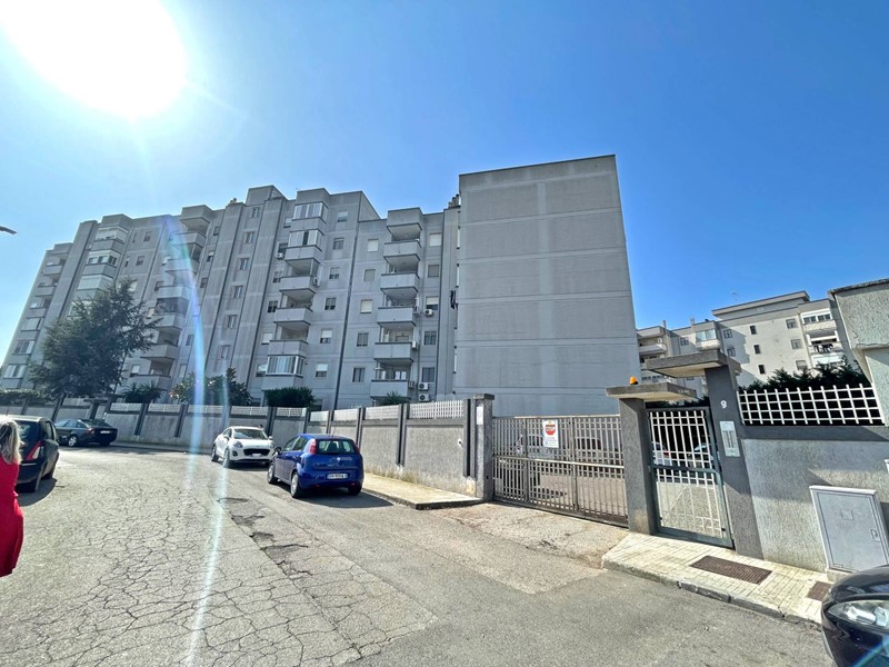 Trilocale in Vendita a Brindisi, 147'000&euro;, 120 m²