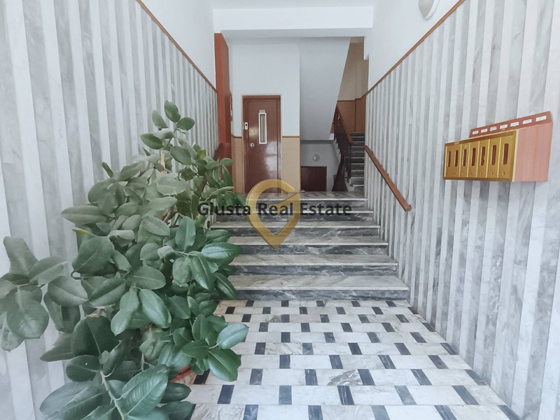 Quadrilocale in Vendita a Brindisi, 115'000&euro;, 110 m²