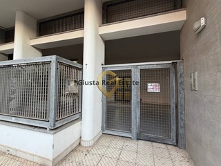 Trilocale in Vendita a Brindisi, 164'000&euro;, 95 m²