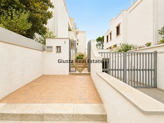 Appartamento in Vendita a Brindisi, 199'000&euro;, 250 m²