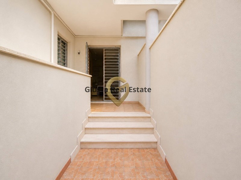 Quadrilocale in Vendita a Mesagne, 179'000&euro;, 126 m²