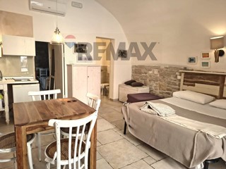 Bilocale in Vendita a Trani, 99'000&euro;, 59 m²