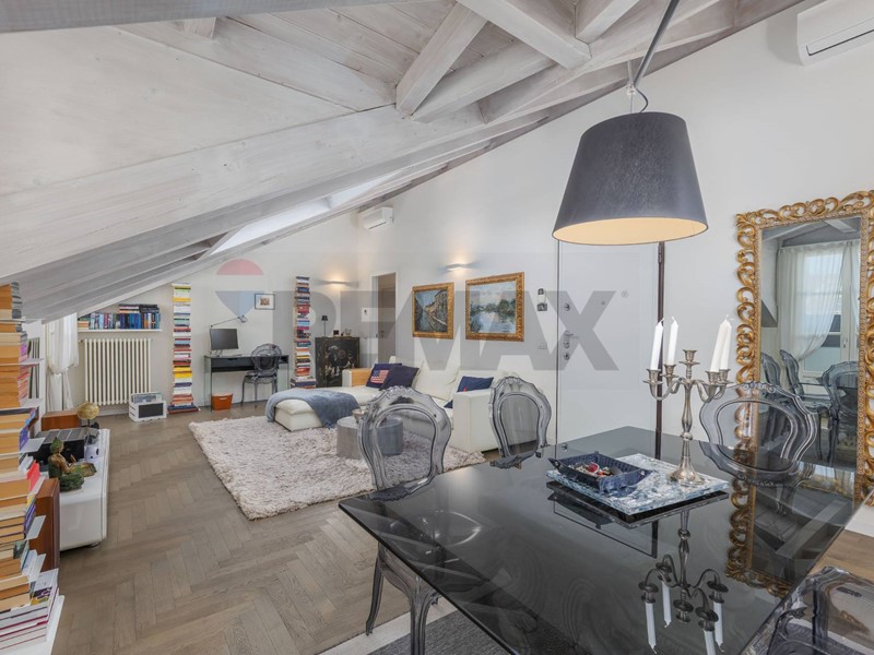 Trilocale in Vendita a Monza, 460'000&euro;, 126 m²