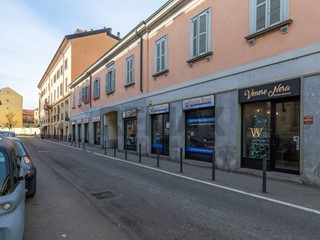 Appartamento in Vendita a Monza, 2'000'000&euro;, 1000 m²
