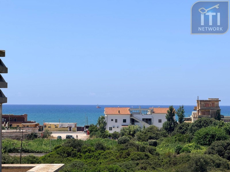 Attico in Vendita a Ardea, 119'000&euro;, 75 m²