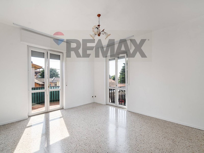 Trilocale in Vendita a Lesmo, 119'000&euro;, 93 m²