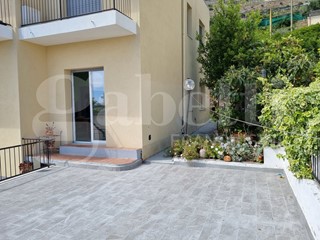 Trilocale in Vendita a Sanremo, 320'000&euro;, 96 m²