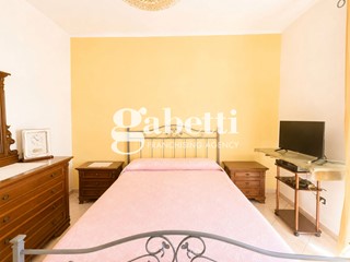 Trilocale in Vendita a Roma, 239'000&euro;, 95 m²