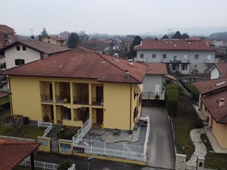 Quadrilocale in Vendita a Strambino, 115'000&euro;, 110 m², con Box