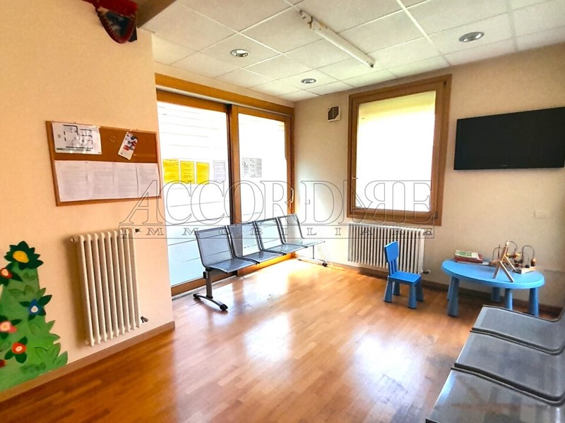 Quadrilocale in Vendita a Piazzola sul Brenta, 160'000&euro;, 83 m²