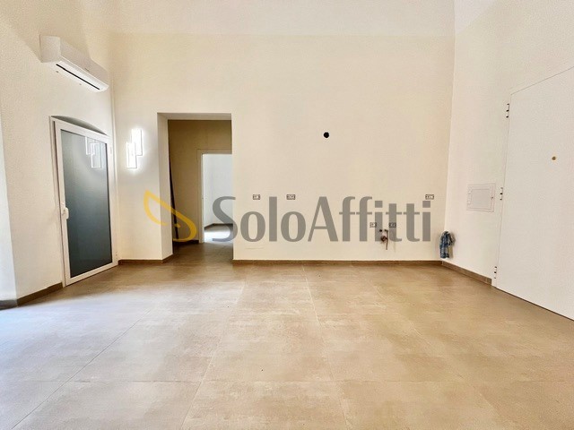 Bilocale in Affitto a Bari, zona Murat, 900&euro;, 70 m²
