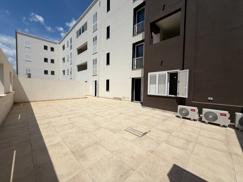 Quadrilocale in Affitto a Siracusa, 750&euro;, 73 m²