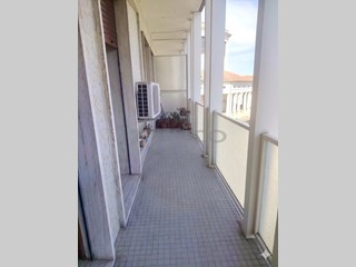 Appartamento in Vendita a Rovigo, zona Centro cittÃ, 90'000&euro;, 121 m²