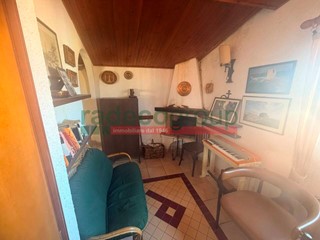 Trilocale in Vendita a Livorno, zona Cisternone, 55'000&euro;, 65 m²