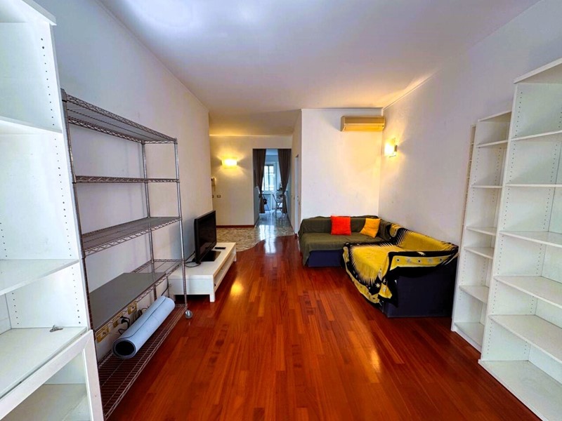 Trilocale in Vendita a Milano, 460'000&euro;, 85 m², arredato