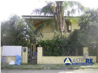 Appartamento in Vendita a Sabaudia, 146'250&euro;, 151 m²