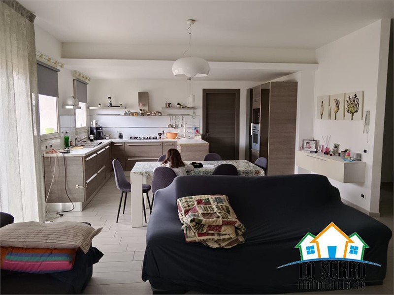 Appartamento in Vendita a Alcamo, 220'000&euro;, 130 m²