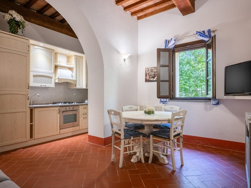 Bilocale in Vendita a Palaia, zona Alica - Baccanella, 78'000&euro;, 55 m²