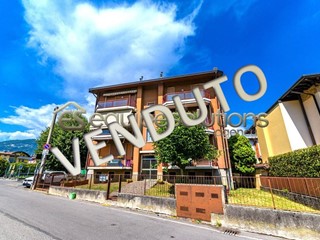 Trilocale in Vendita a Alzano Lombardo, 129'000&euro;, 115 m²