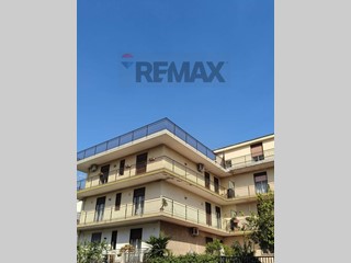 Trilocale in Vendita a Aci Catena, 67'000&euro;, 106 m²